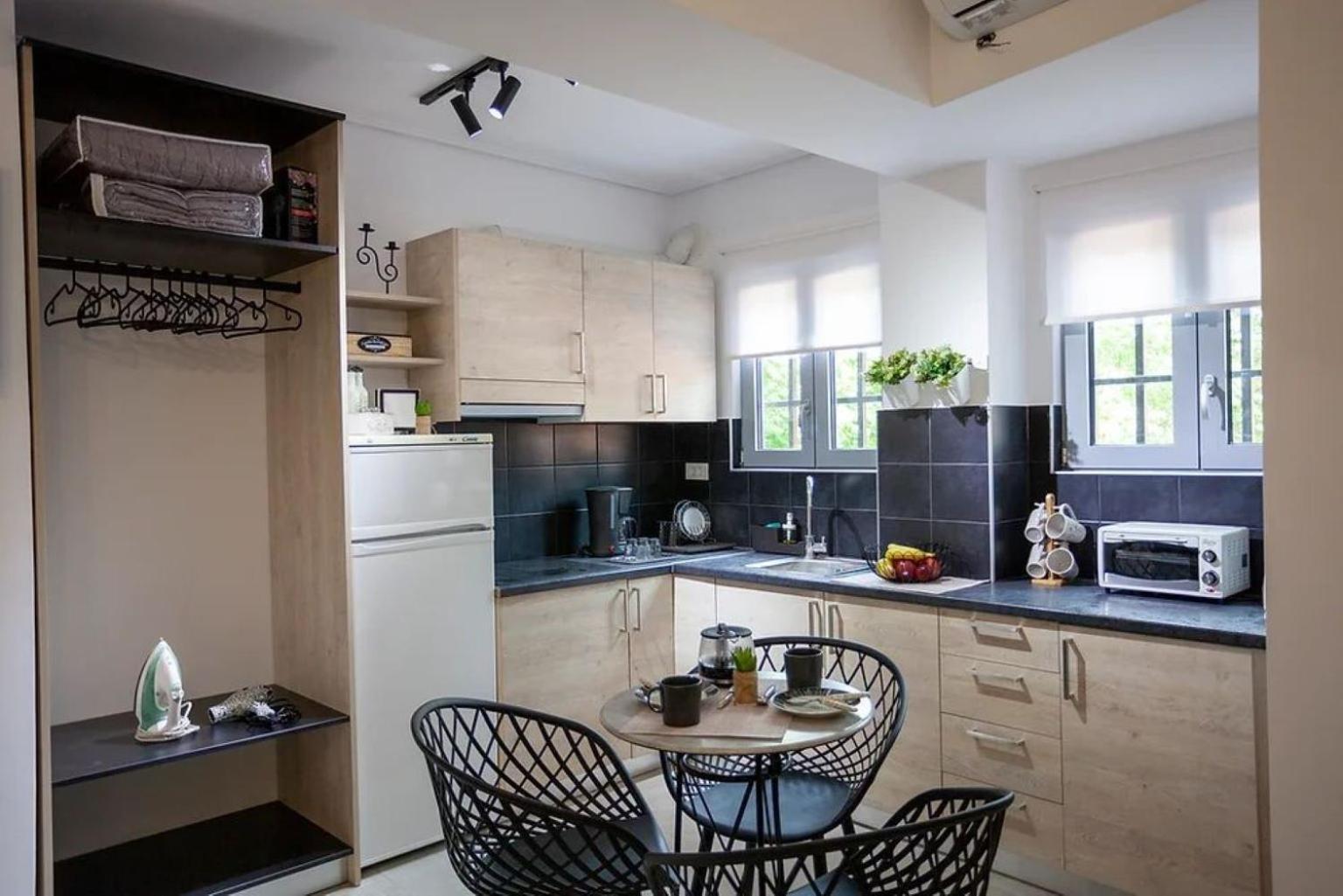 Appartamento Ifaistos Luxury Flat Psyrri Square Atene Esterno foto